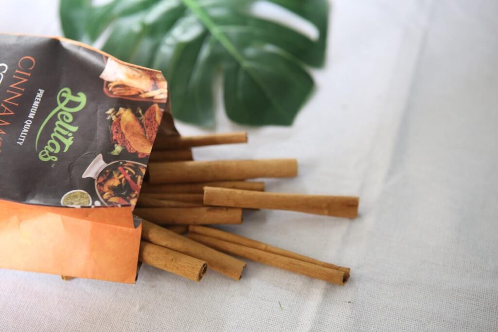 como atraer dinero con canela