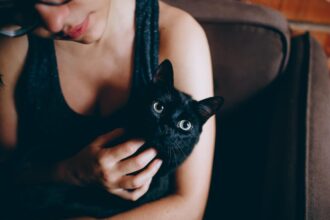 zodiac signs that love animals more than people