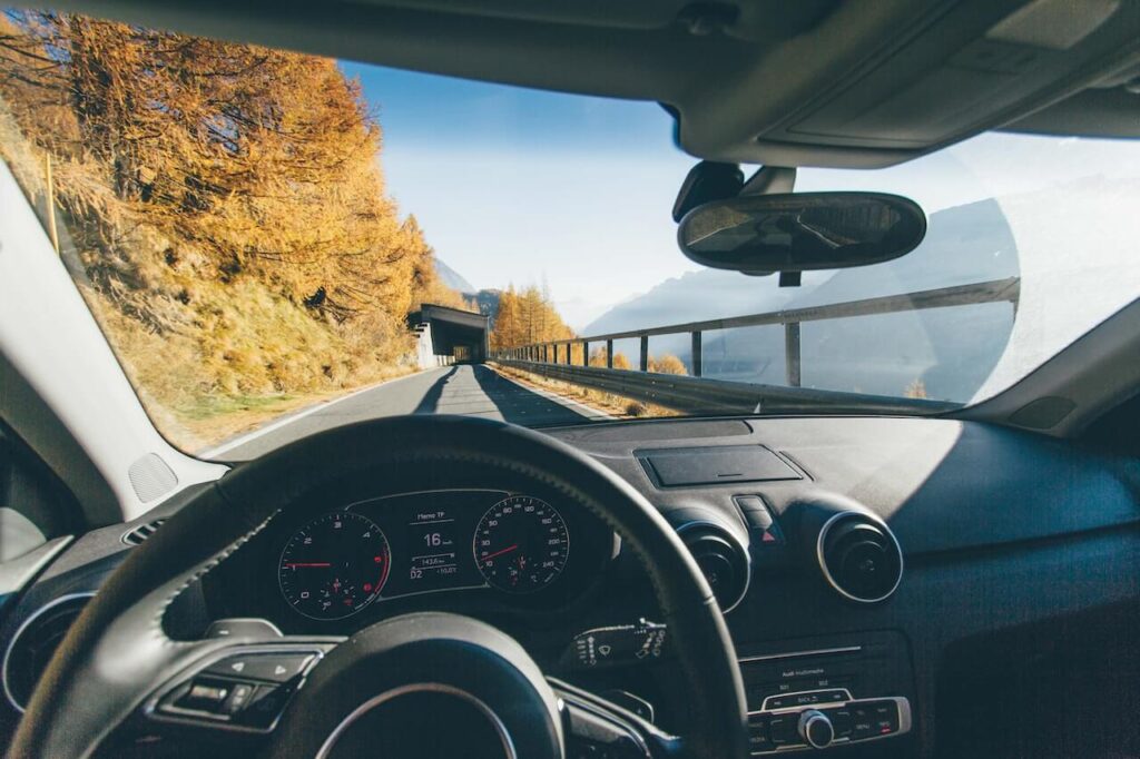 spiritual meaning of hearing car alarms and horns