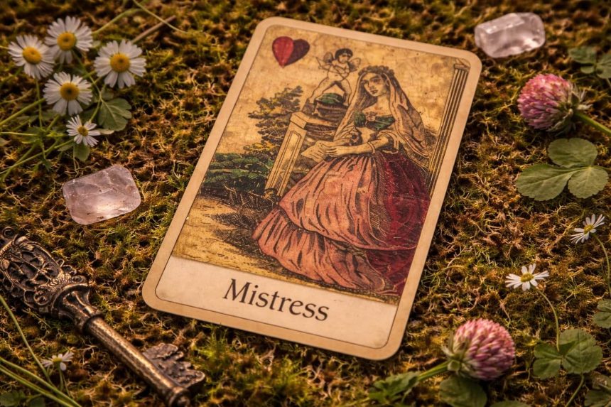 gypsy tarot mistress