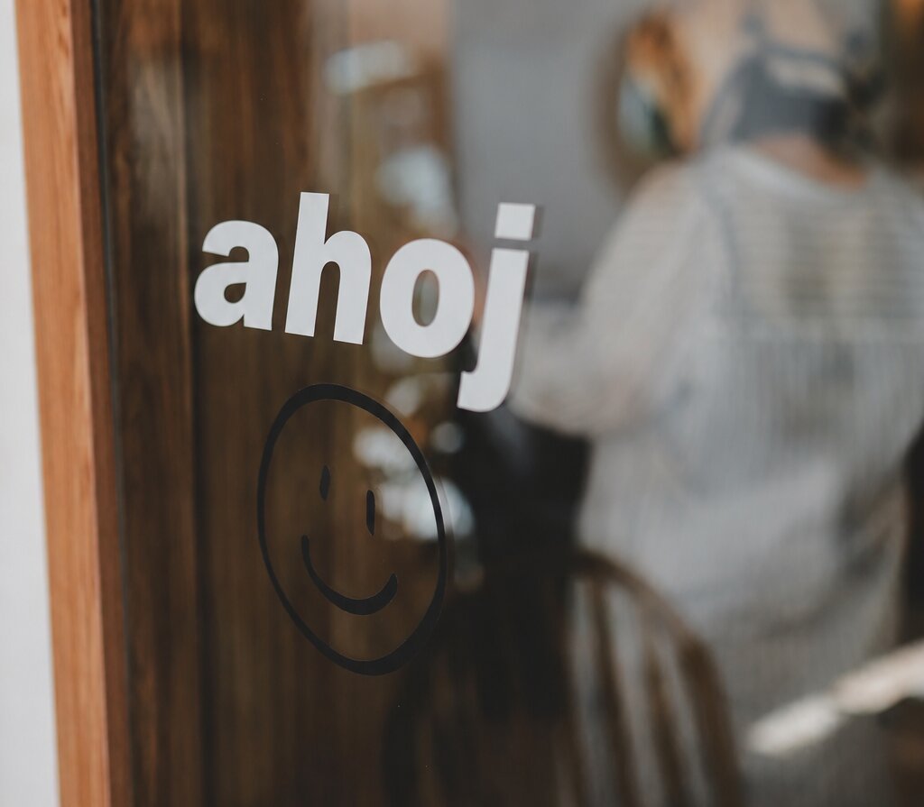 hello in czech