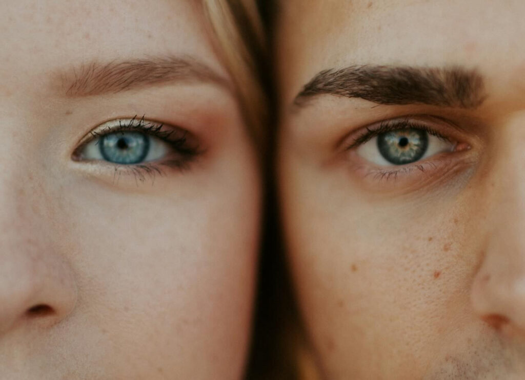 twin flame eye lock
