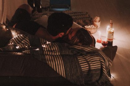 kissing your twin flame